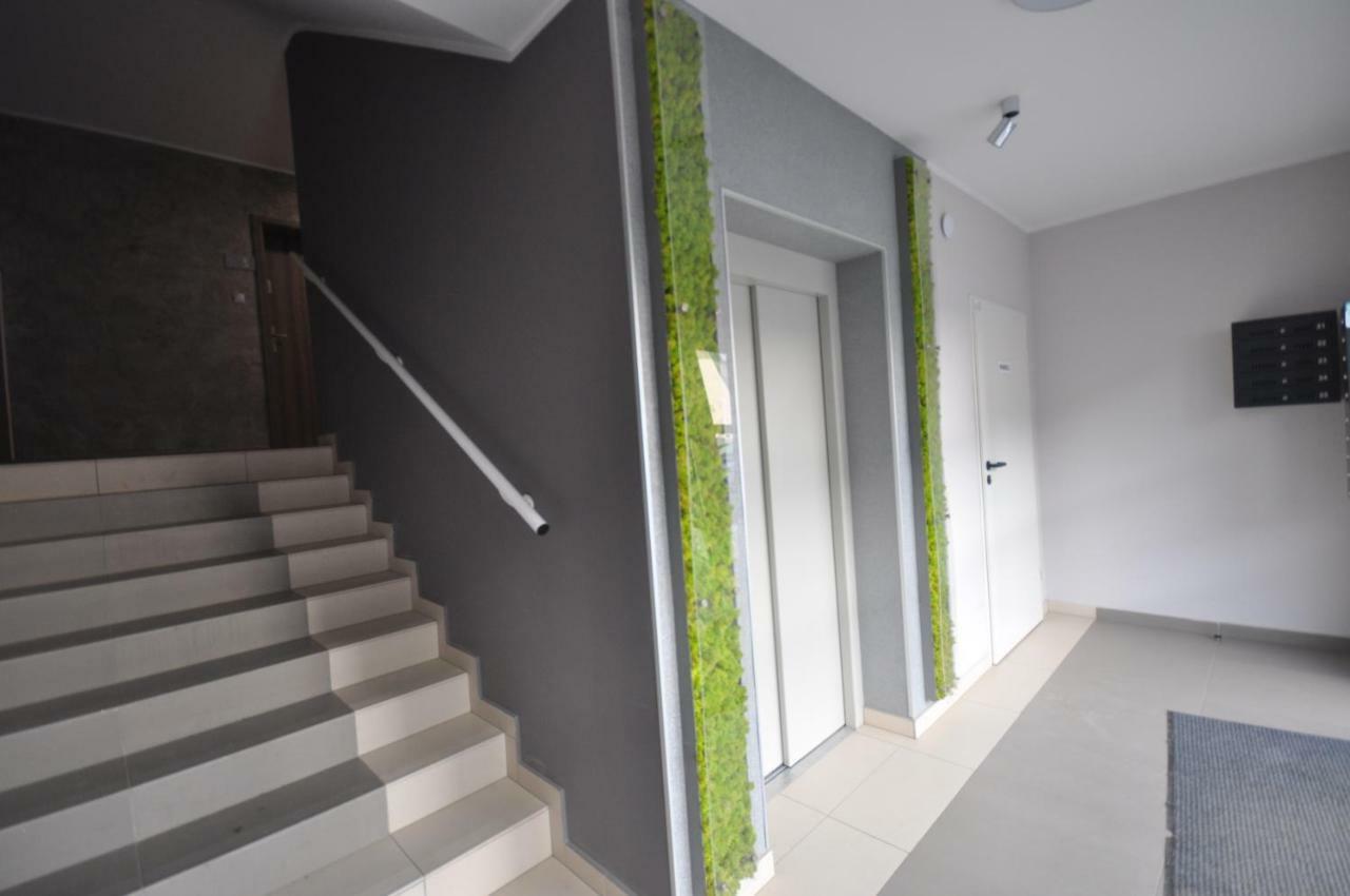 Apartament Zlota Lacza Зелена Гура Екстер'єр фото